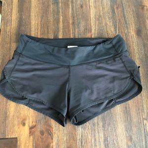 Lululemon Speed Up shorts